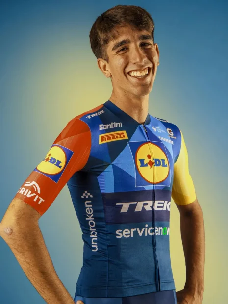 About Héctor